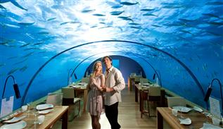 رستوران زیر دریا، جزیره رنگالی در کونراد مالدیو