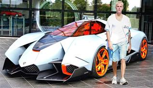 Justin Bieber'ın yeni arabaları ve özel uçağı