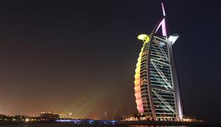 دعابة برج العرب في جميرا، الفندق الوحيد من فئة 7 نجوم في العالم