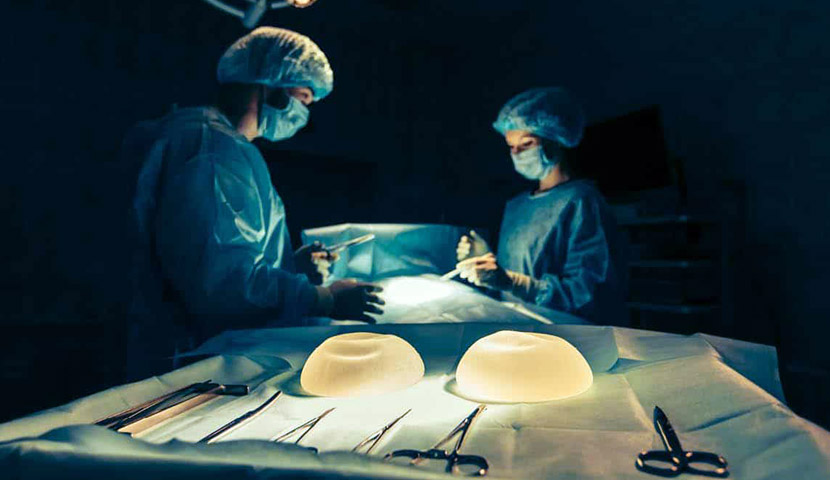 جراحی پلاستیک پروتز سینه و باسن