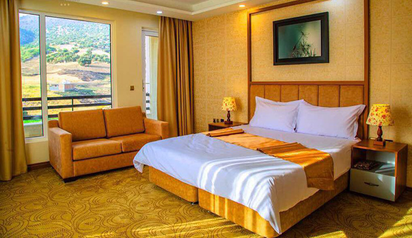 کالاب خواب و پرده هتل داوينكو بانه