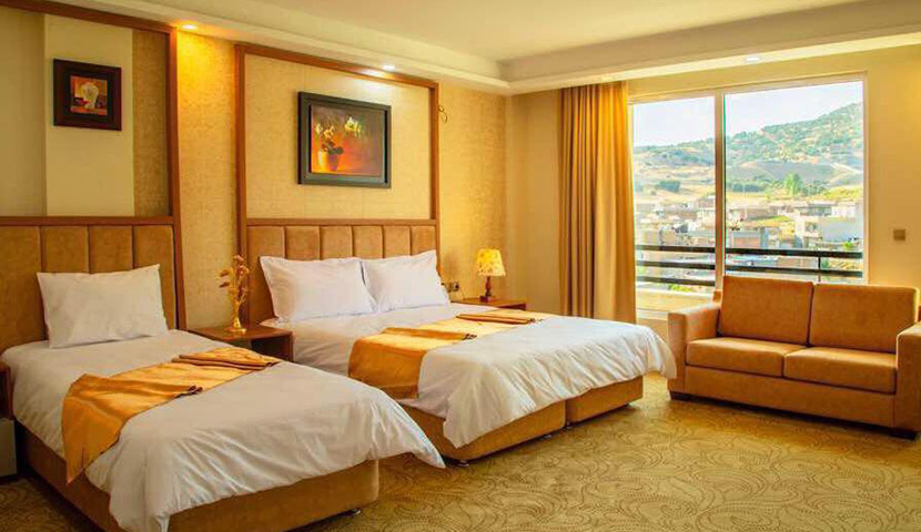 کالاب خواب و پرده هتل داوينكو بانه