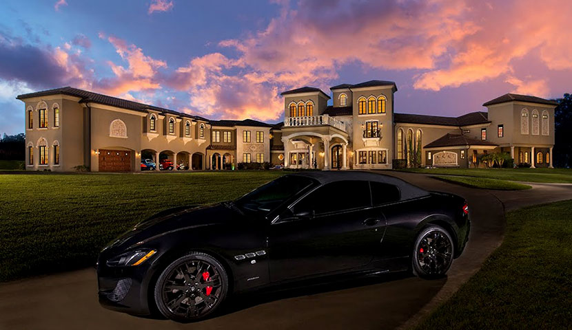 Mega Mansion Lacchery