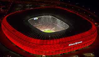 آلیانز آرنا استادیومی زیبا و منحصر به فرد