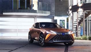 Lexus LF-1 Limitless - interior Exterior and Drive