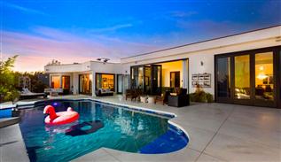 Carla Ridge luxury villa in Beverly Hills