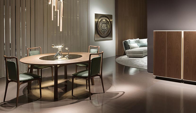 Giorgetti Dining Table