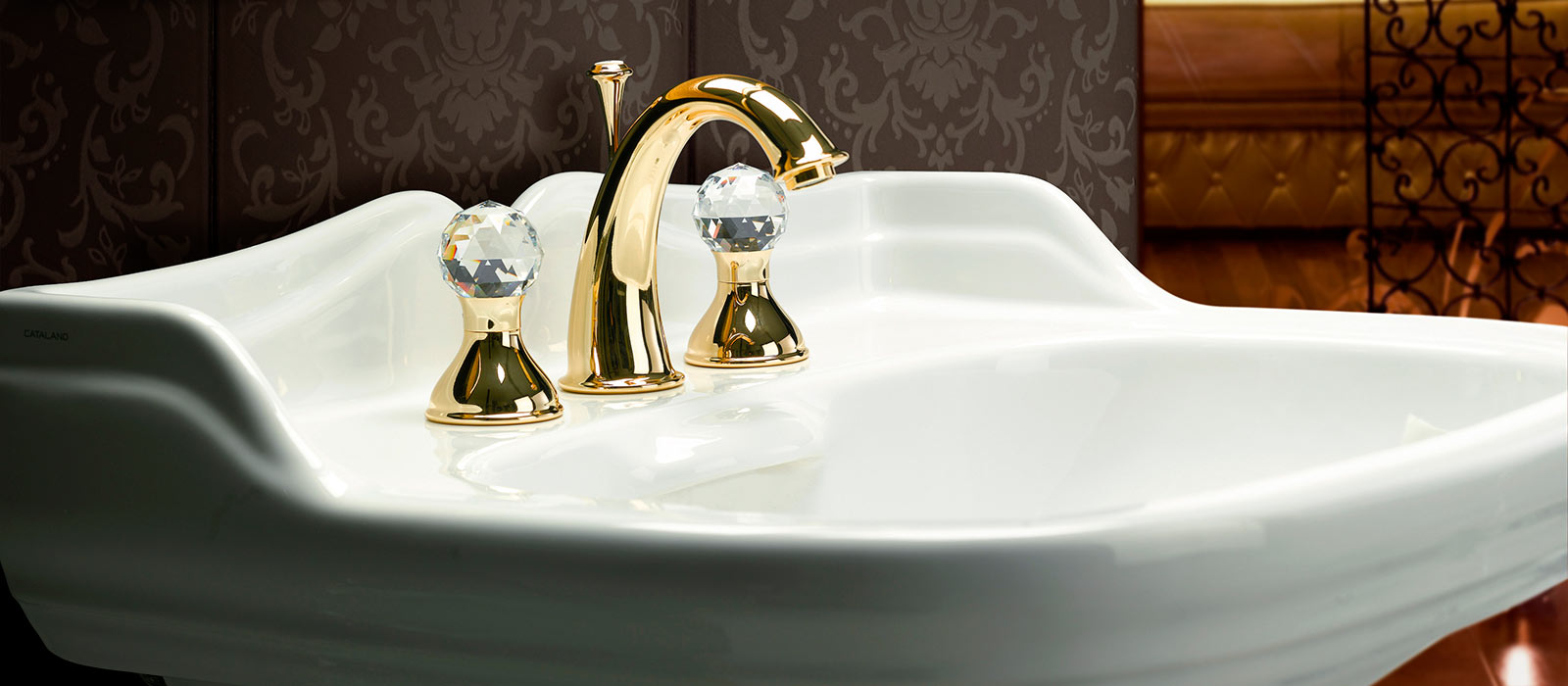 Luxe Sanitary Valves